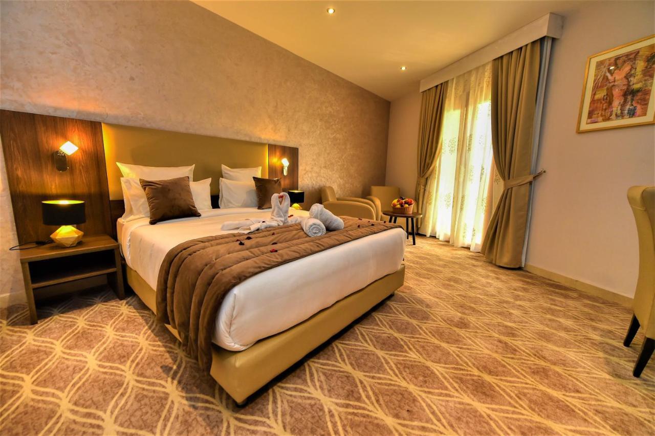 Mf Hotel Oran Bir El Djir Dış mekan fotoğraf