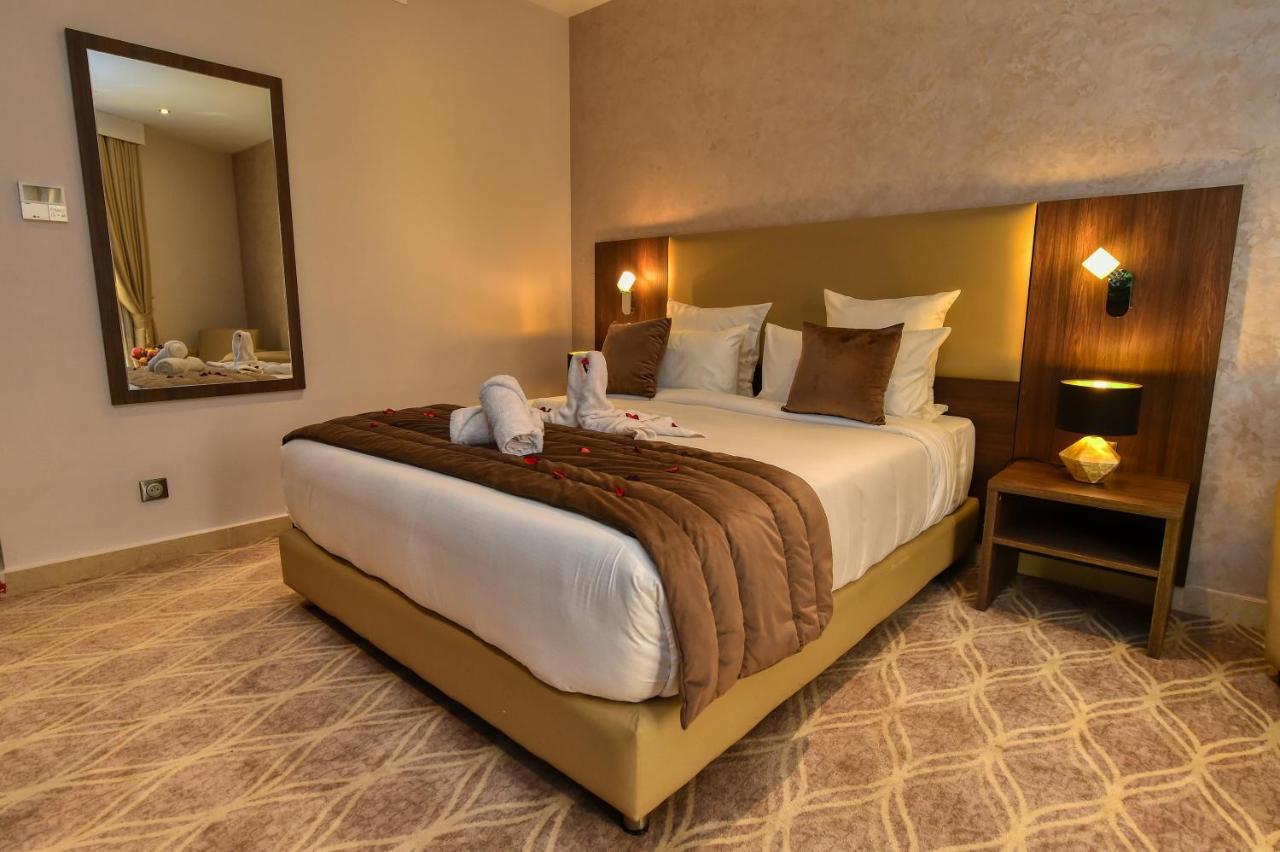 Mf Hotel Oran Bir El Djir Dış mekan fotoğraf