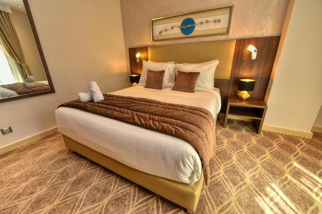 Mf Hotel Oran Bir El Djir Dış mekan fotoğraf