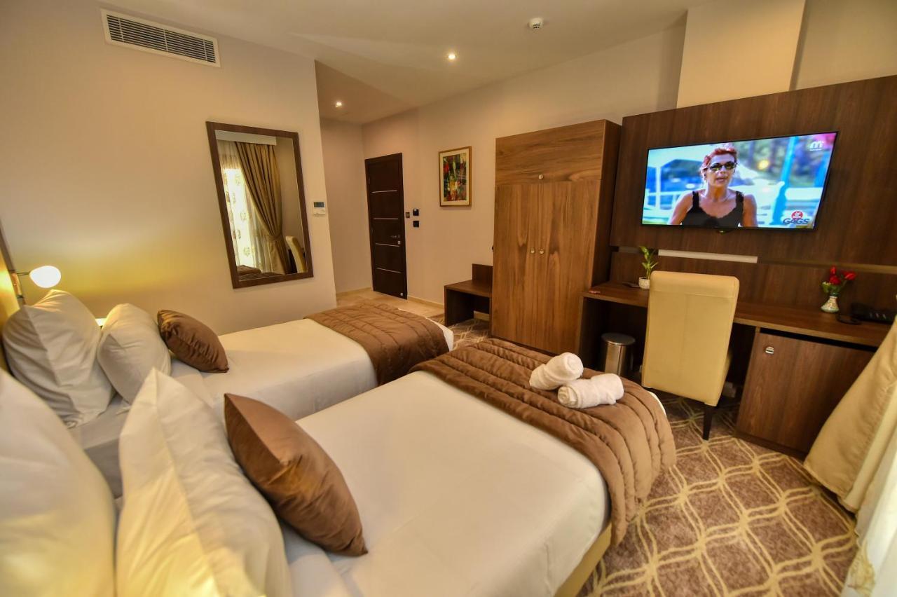 Mf Hotel Oran Bir El Djir Dış mekan fotoğraf